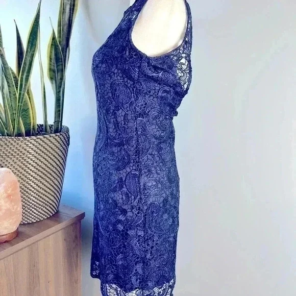 Alythea BACKLESS Royal Lace navy cocktail dress EUC - Picture 3 of 6